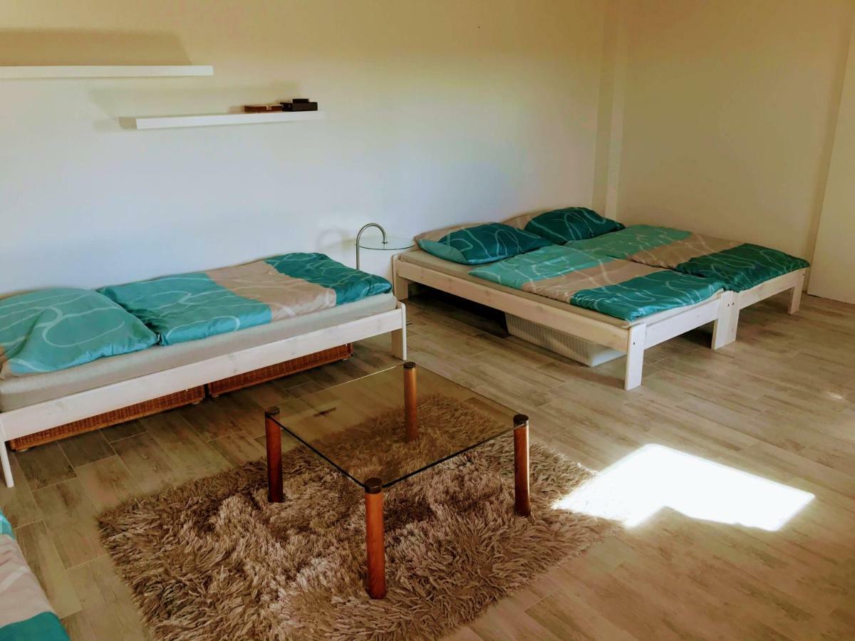 Apartman Pavlenka Hustopece Exterior photo